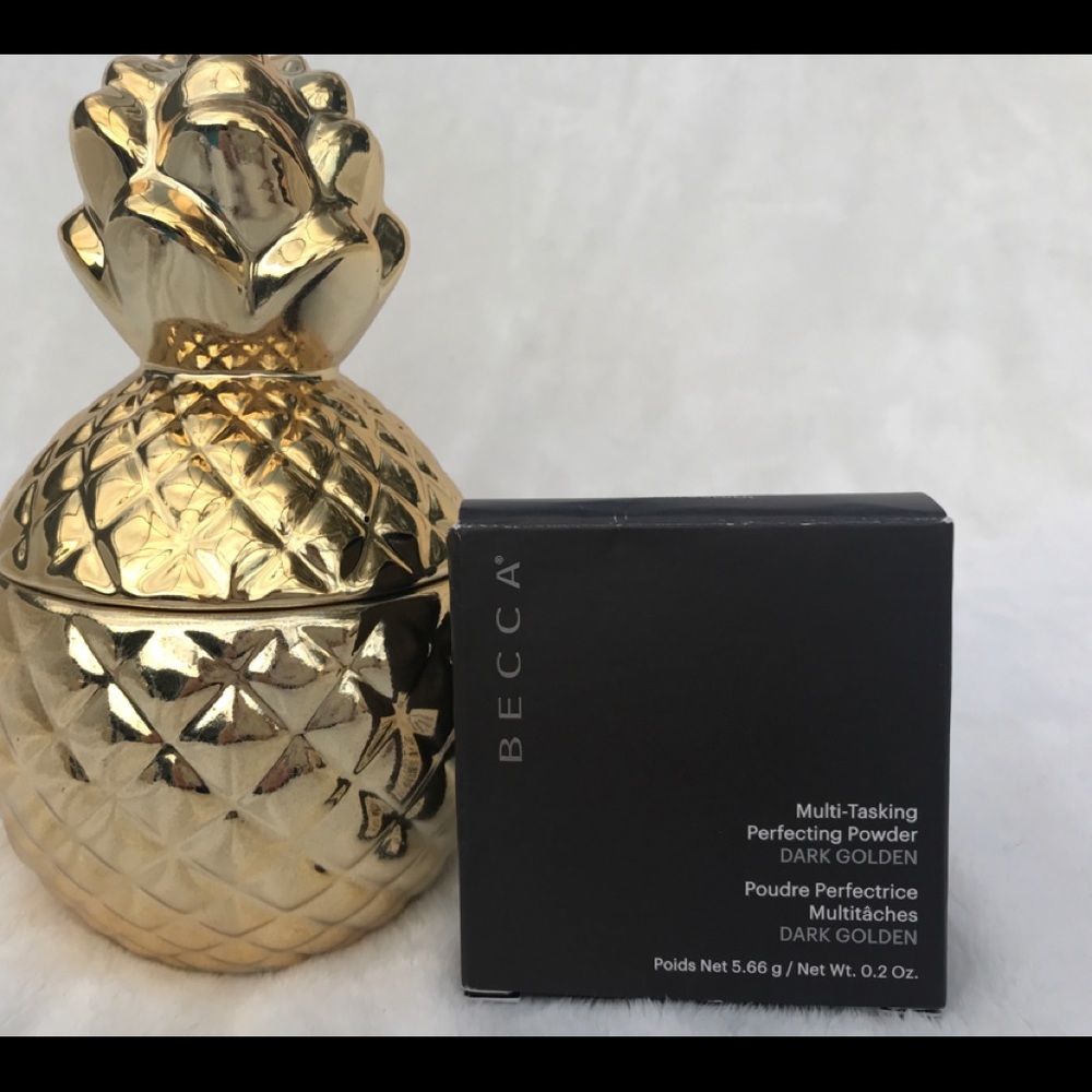 BECCA Multi-Tasking Perfecting Powder Foundation